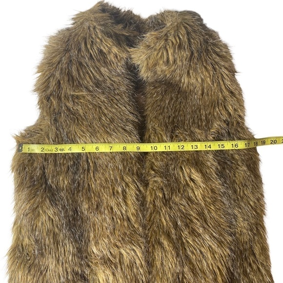 Rachel Zoe Faux Fur Vest. Size XXS - Picture 3 of 6